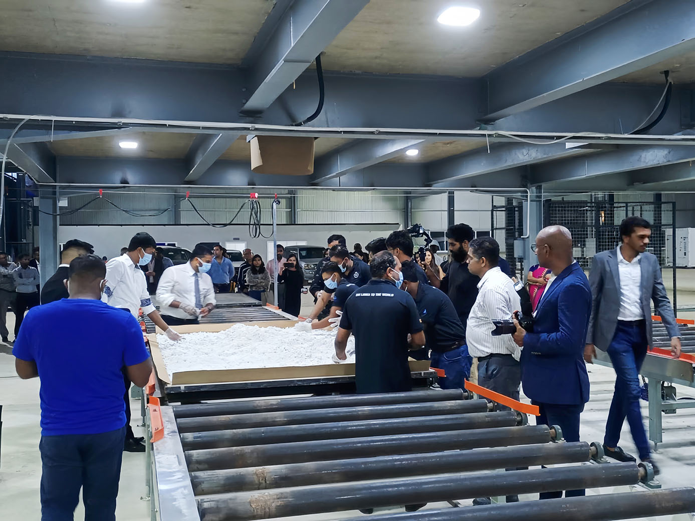 QJUARTZ STONE-Sri Lanka